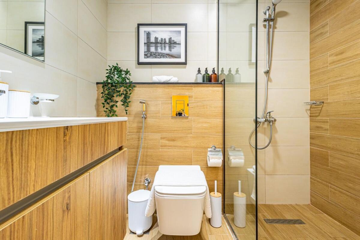 Designer Choice - Huge Balcony - 3 Min Walk To Adgm - Cleveland - Galleria Apartamento *